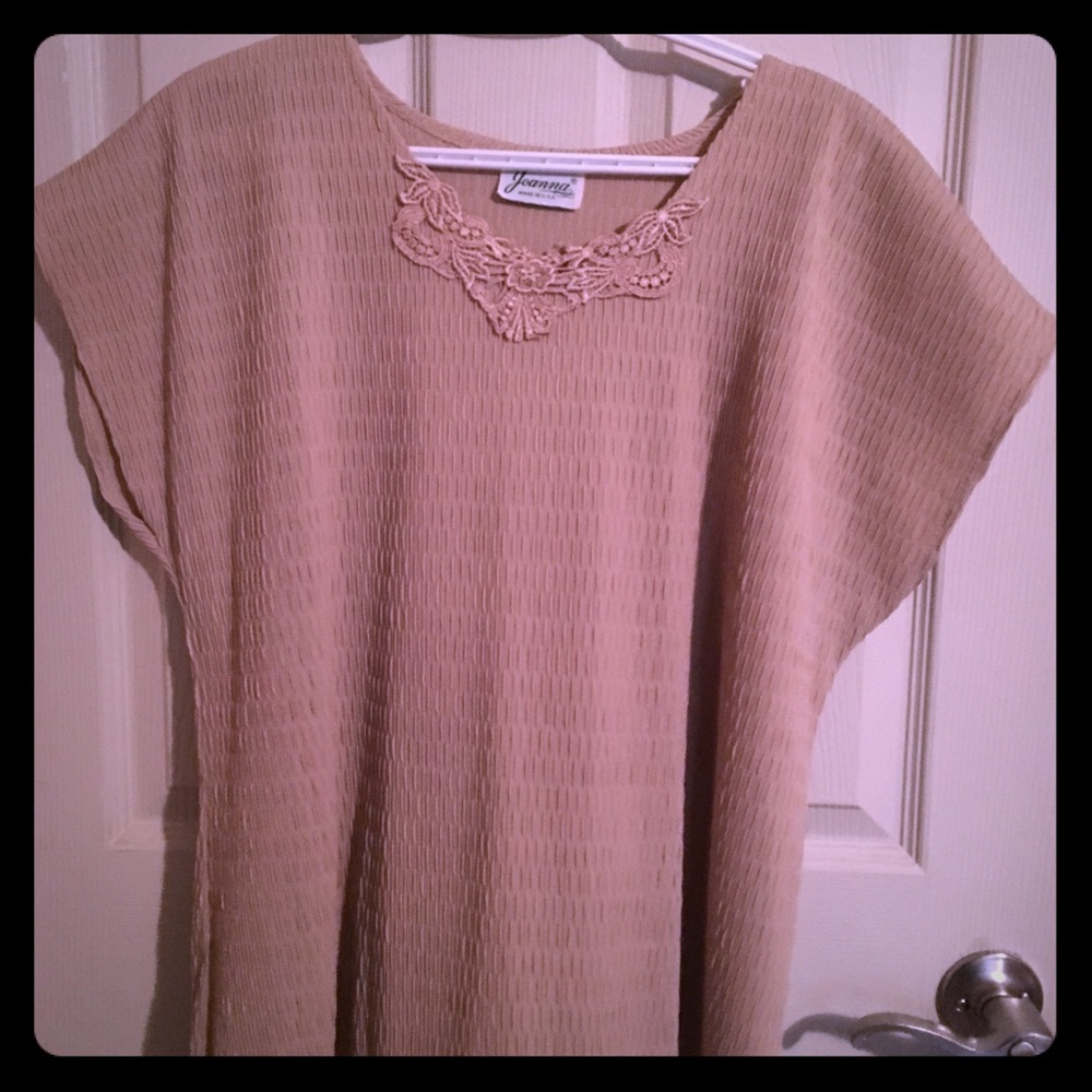 Cap sleeve blouse